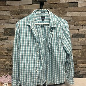 J crew performance shirt Slim Untucked Size Medium
